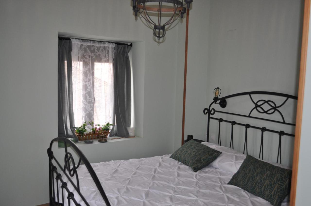 El Rincon Secreto De Gredos Especializada En Celiaquia Y Diabetes Y Jacuzzi Pensionat Tormellas Exteriör bild